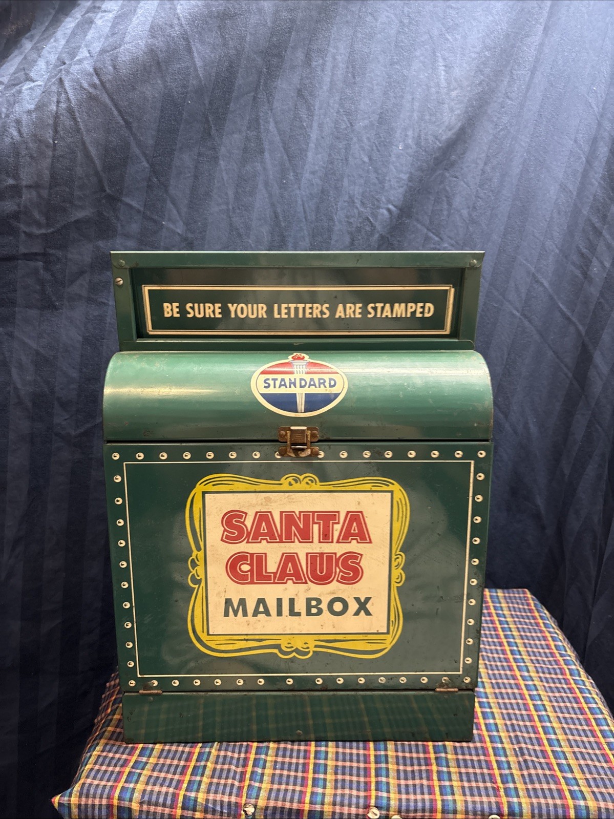 1950s Vintage Standard Oil/Gas Santa Claus Mailbox In Good Condition     M1