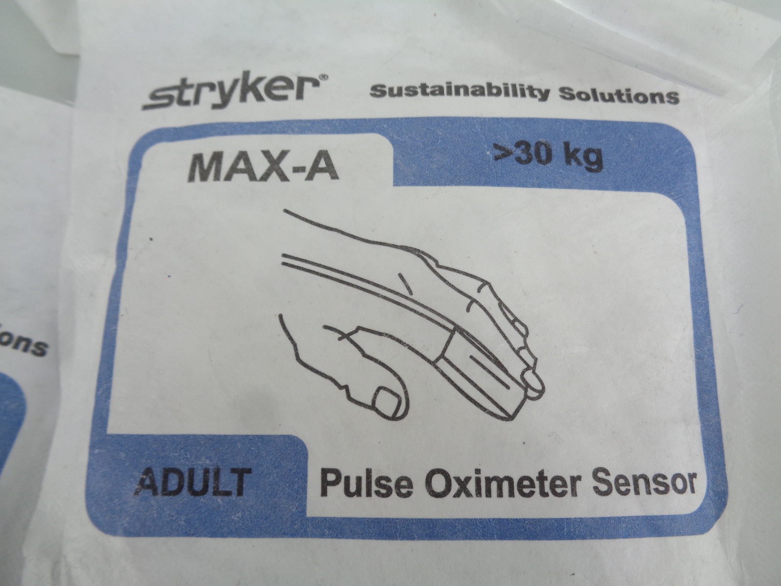 Lot of 5 New Sealed Stryker MAX-A Pulse Oximeter Sensor Adult 30 kg