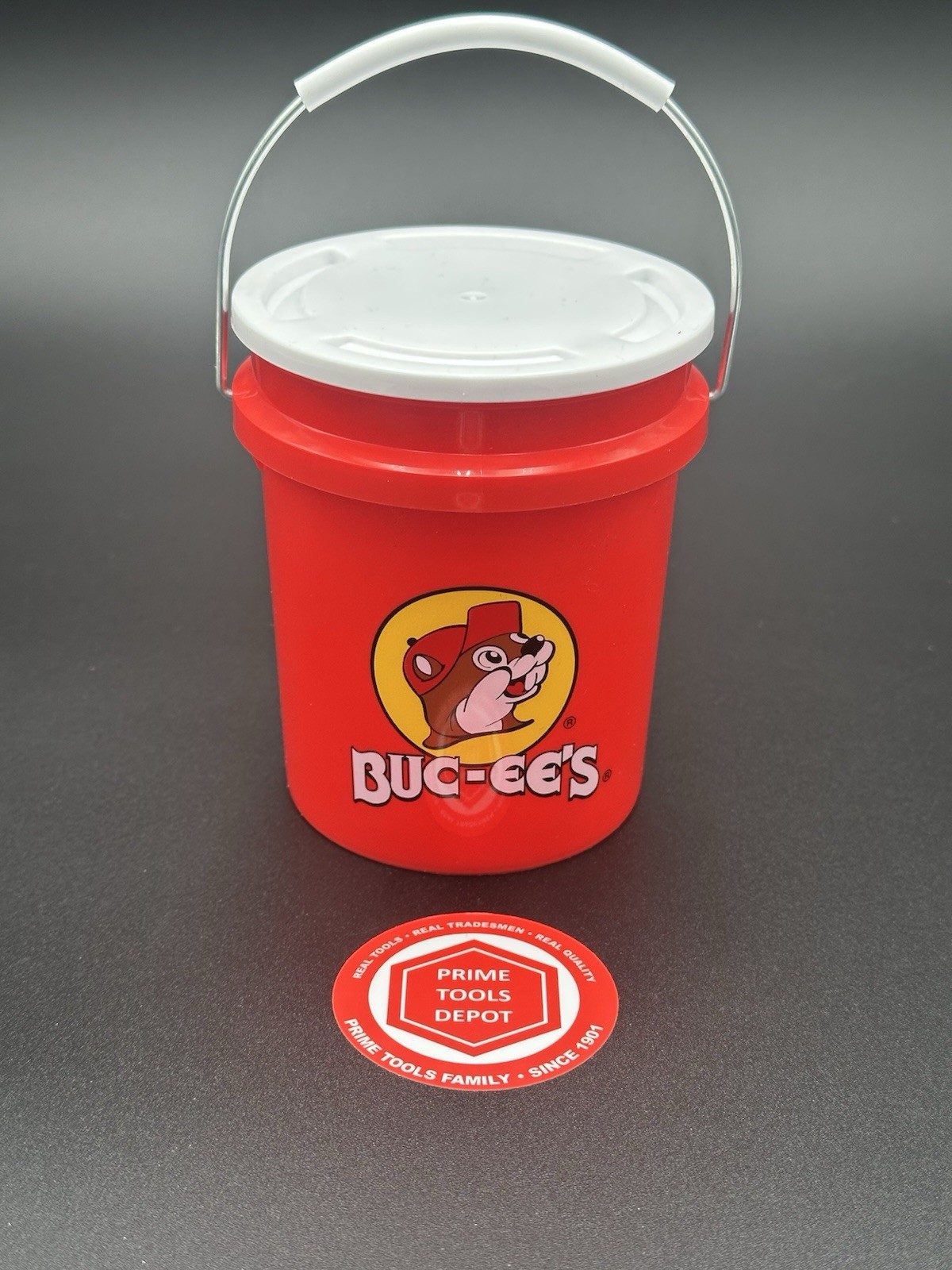 Buc-ee’s Mini Bucket – Collectible 18 oz Red Bucket with Handle & Lid
