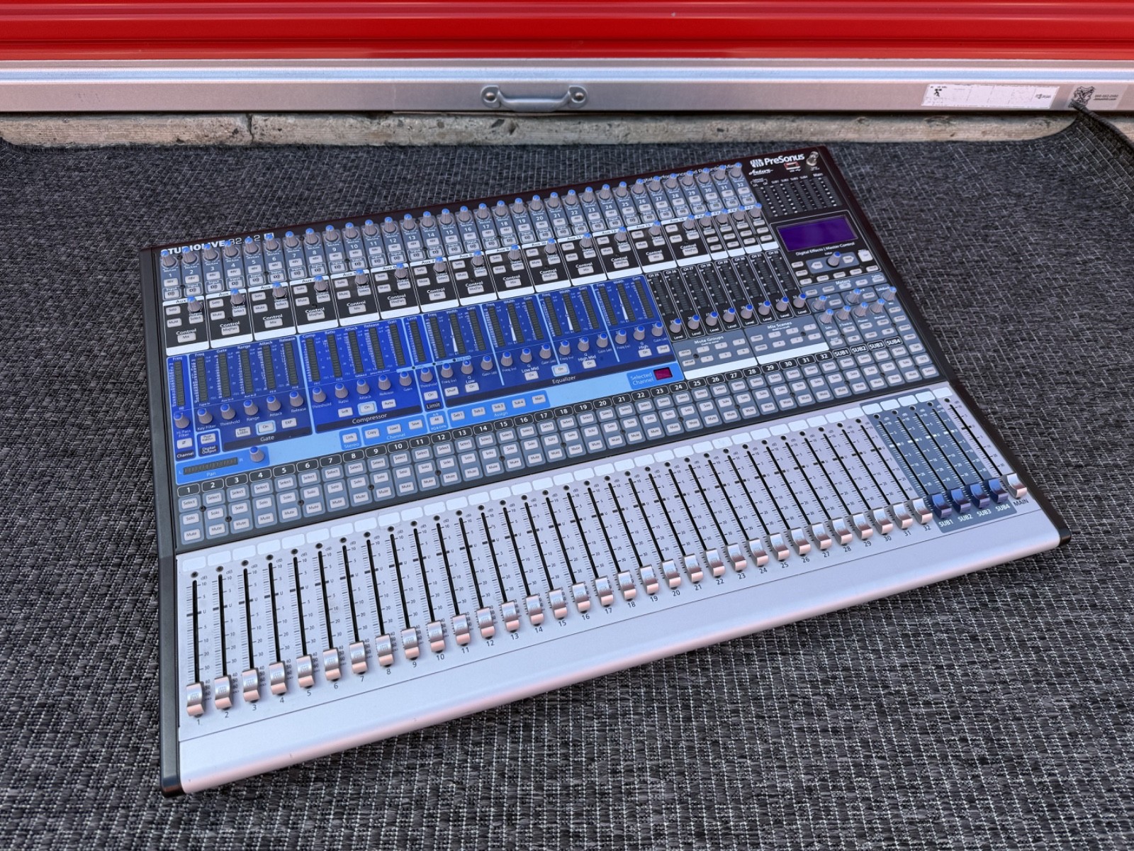 PreSonus StudioLive 32.4.2AI 32-Channel Digital Mixer Tested w/ Manuals
