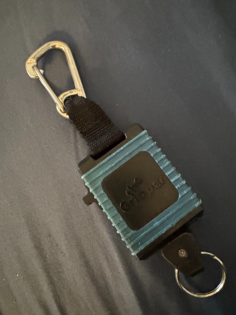 Innovative Scuba Concepts The Gripper Retractable String Strap