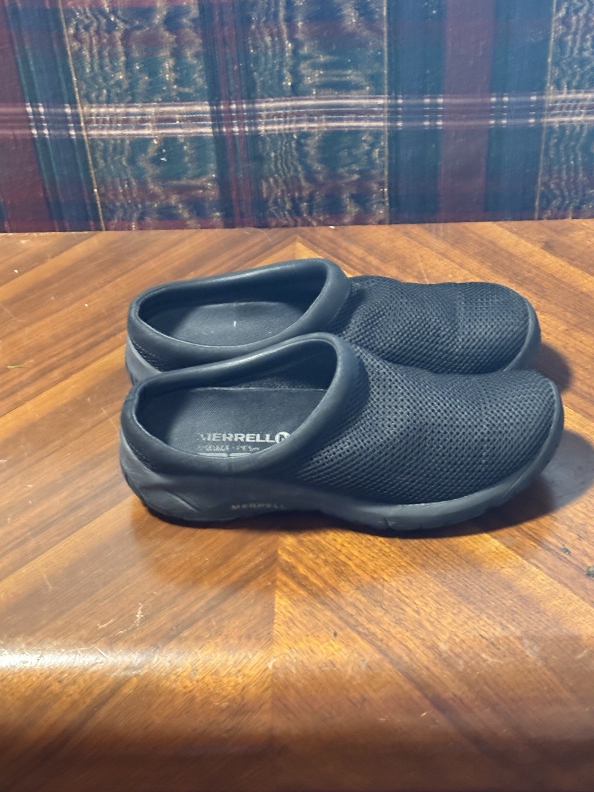Merrill Select Fresh Women’s Black Clogs Size 10