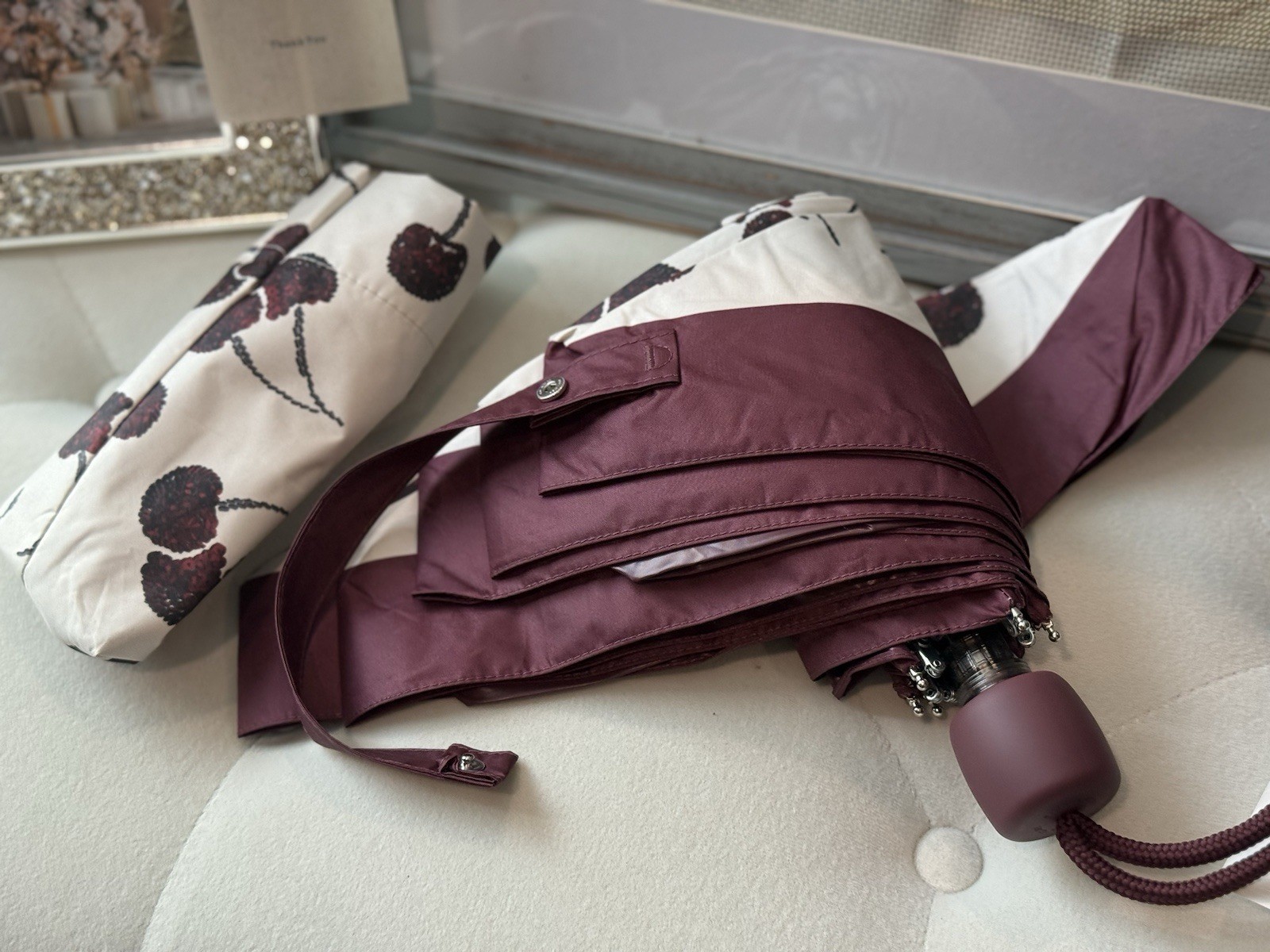 NWT coach Uv Protection Mini Umbrella In Signature cherry