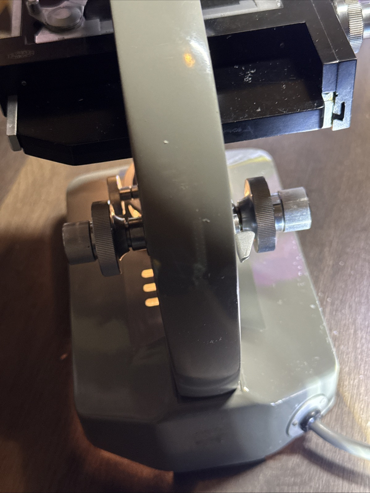 Vintage Olympus KHC 204857 Binocoular Microscope TESTED PLEASE READ