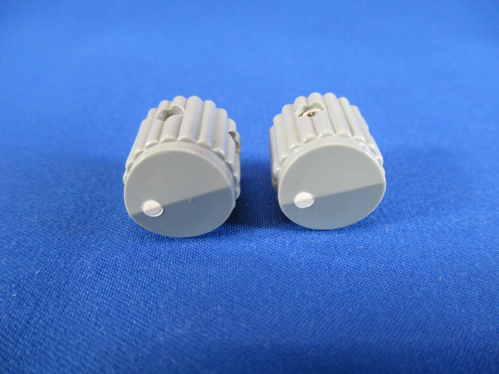 Small Gray Knobs for Radios Ham Radios Test Equipment 1/2" Round
