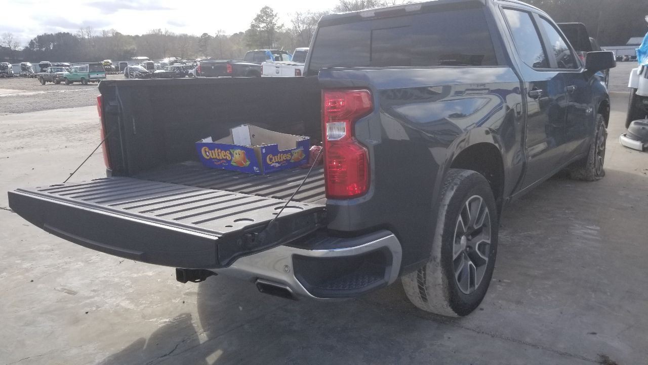 20 CHEVY SILVERADO 1500 5.3L AIR SHUTTER