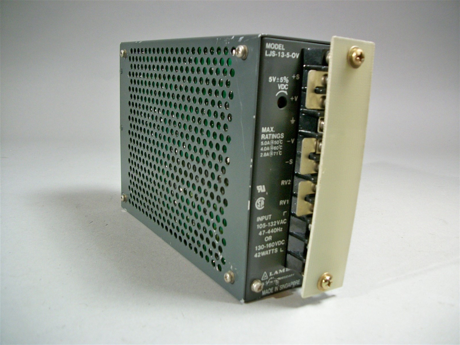 Lambda LJS-13-5-OV Regulated Power Supply 5VDC 5 Amp Free Shipping - Used