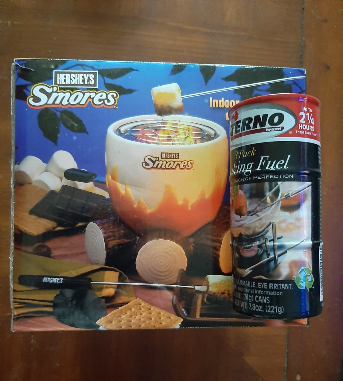 NEW CERAMIC HERSHEY’S SMORES MAKER CAMP FIRE SET INDOOR & OUTDOOR With Fuel