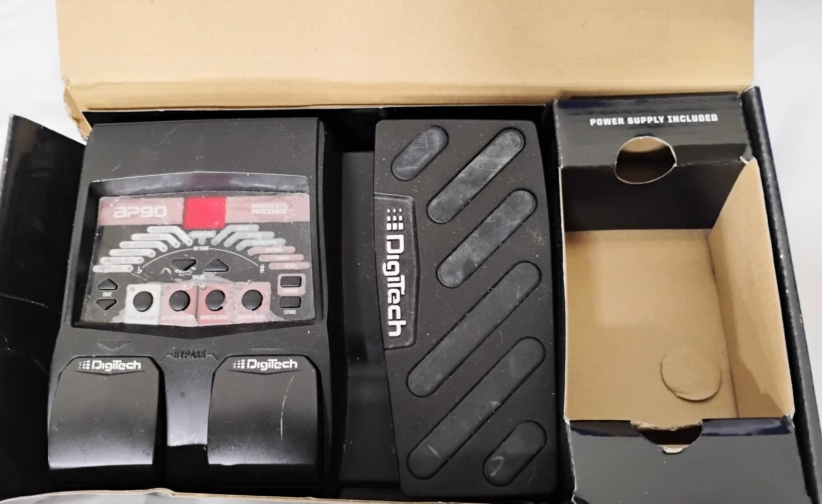 DIGITECH BP90 Bass Pedal Processor, Compact with Multiple Effects