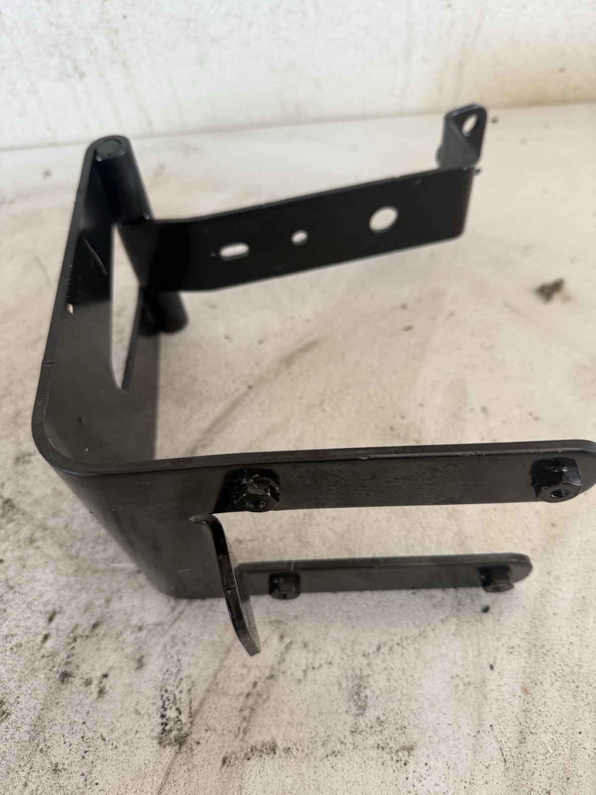 2013-2021 PETERBILT 579 BUNK LOWER HINGE BRACKET SUPPORT 06603AA OEM