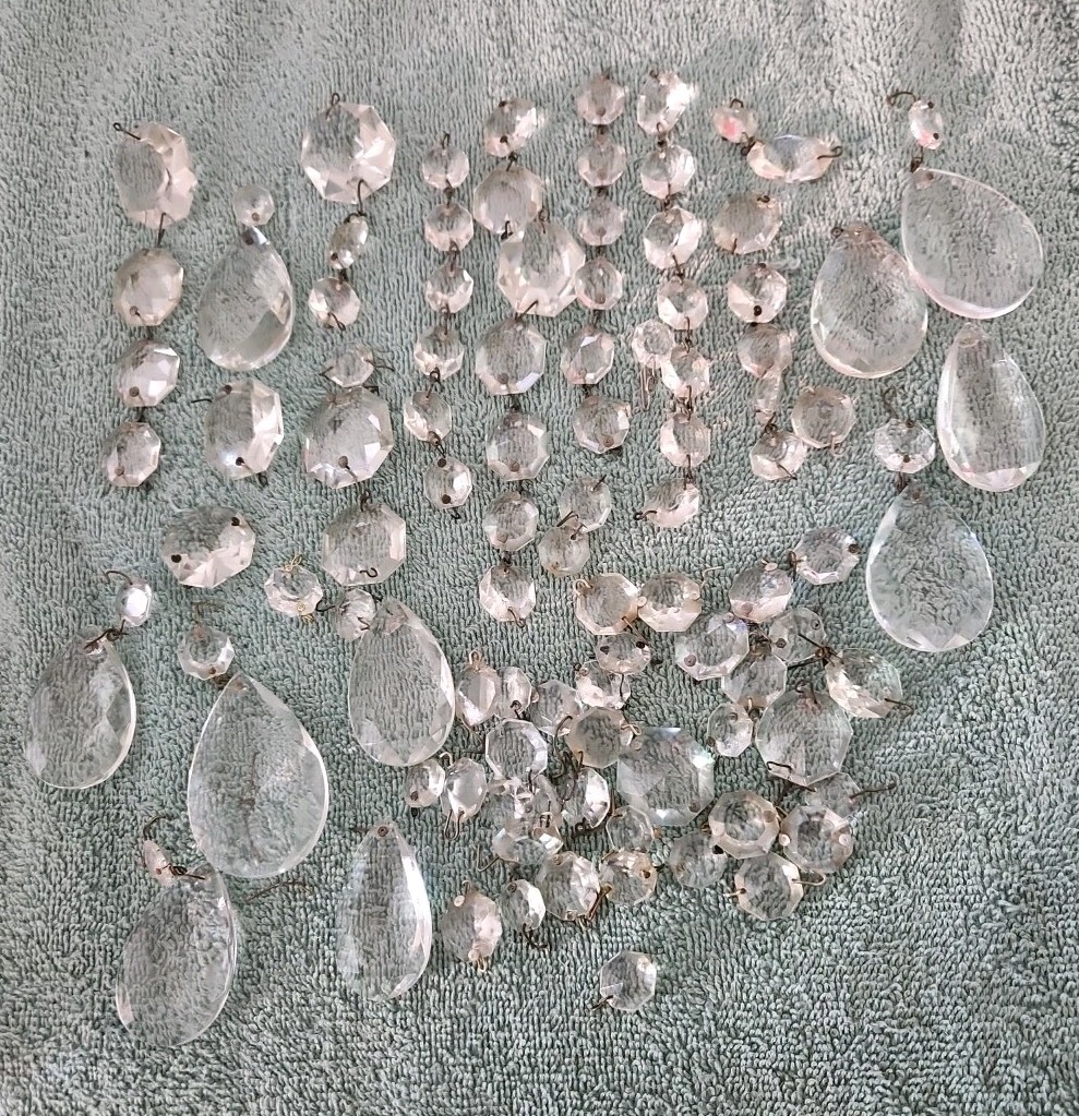 Vintage Glass Crystal Faceted Chandelier  Crystals Prisms Repair 100 Pc Lot C2
