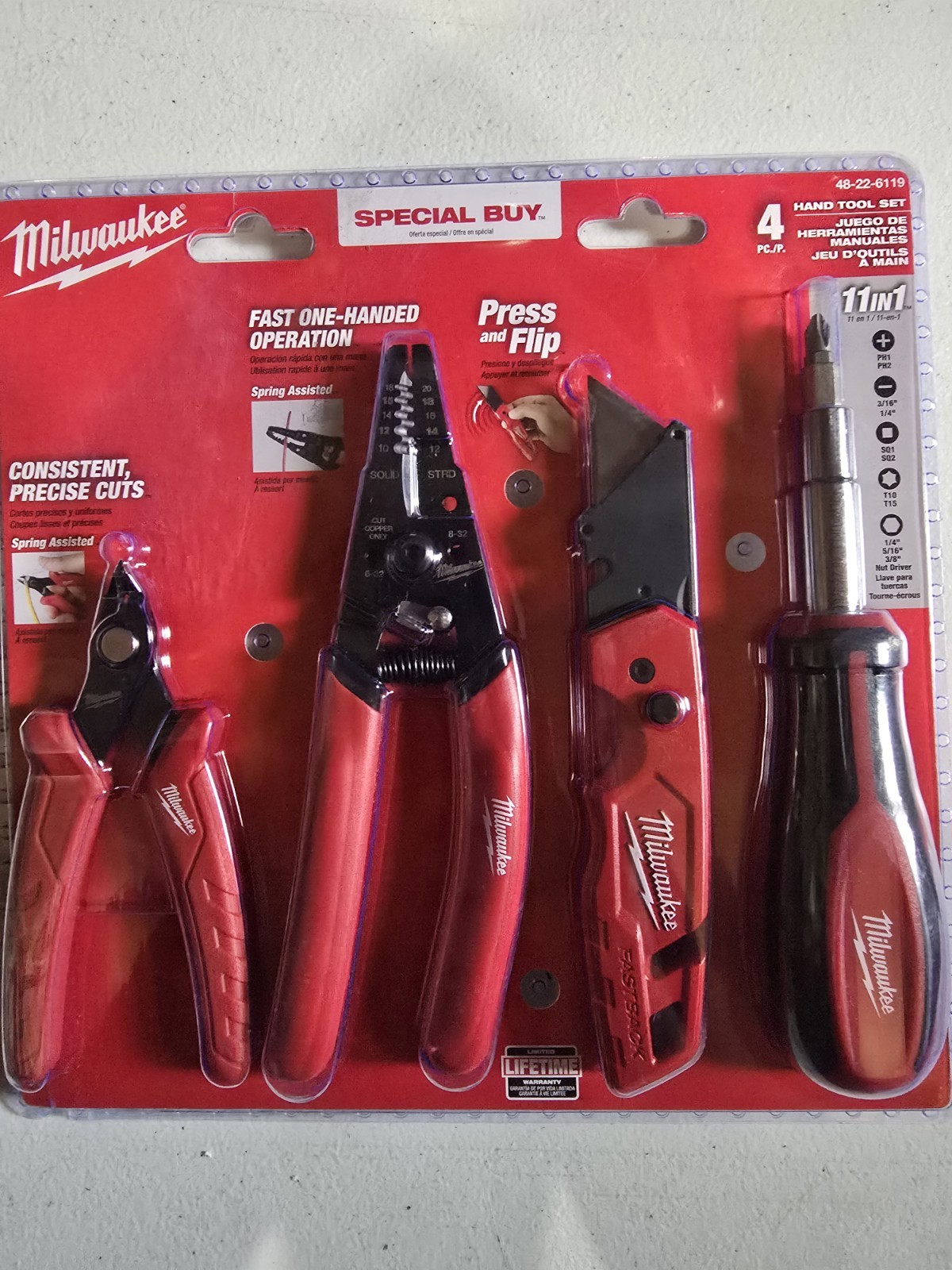 Milwaukee Special Buy Electrican Kit