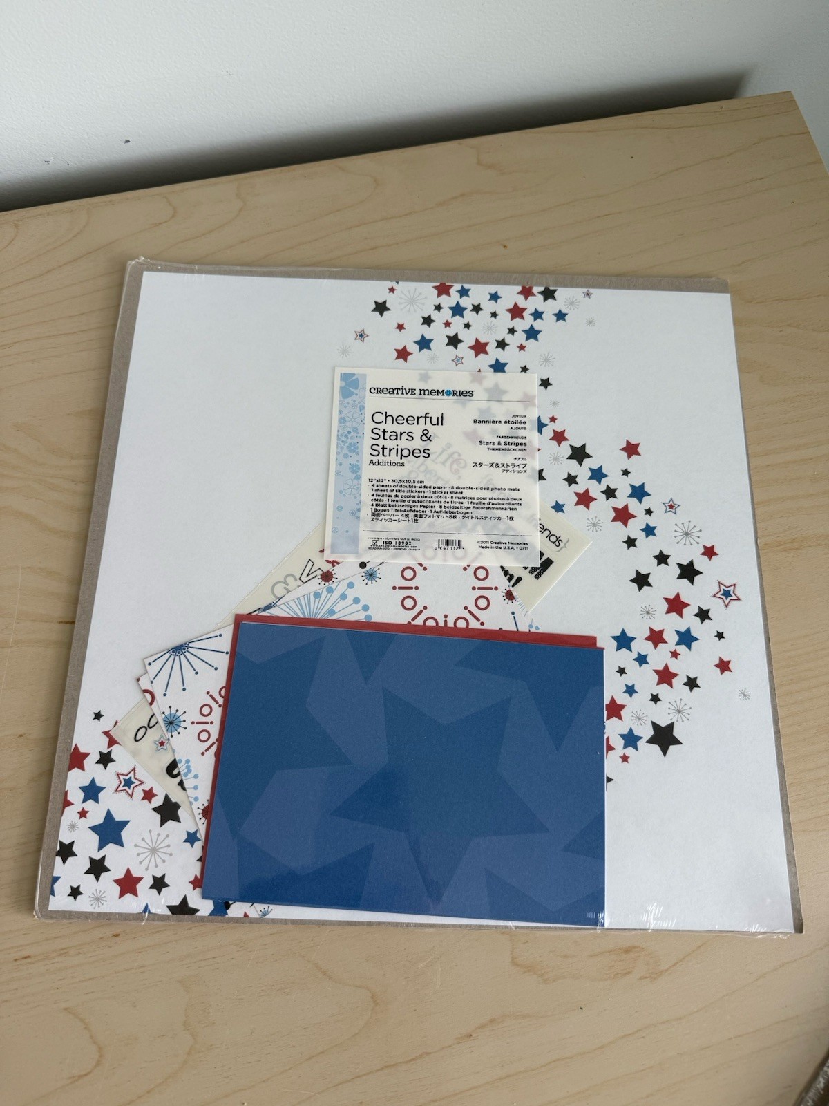 Creative Memories 12 x 12 Cheerful Stars & Stripes Additions - RARE