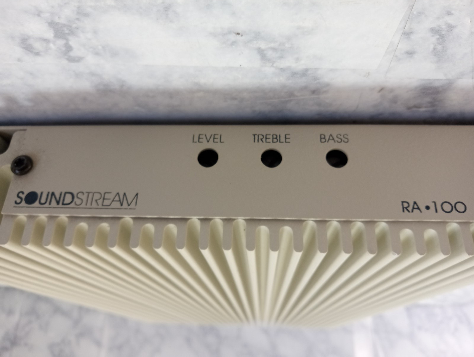 Soundstream Amplifier RA100 Mark lll With Connectors