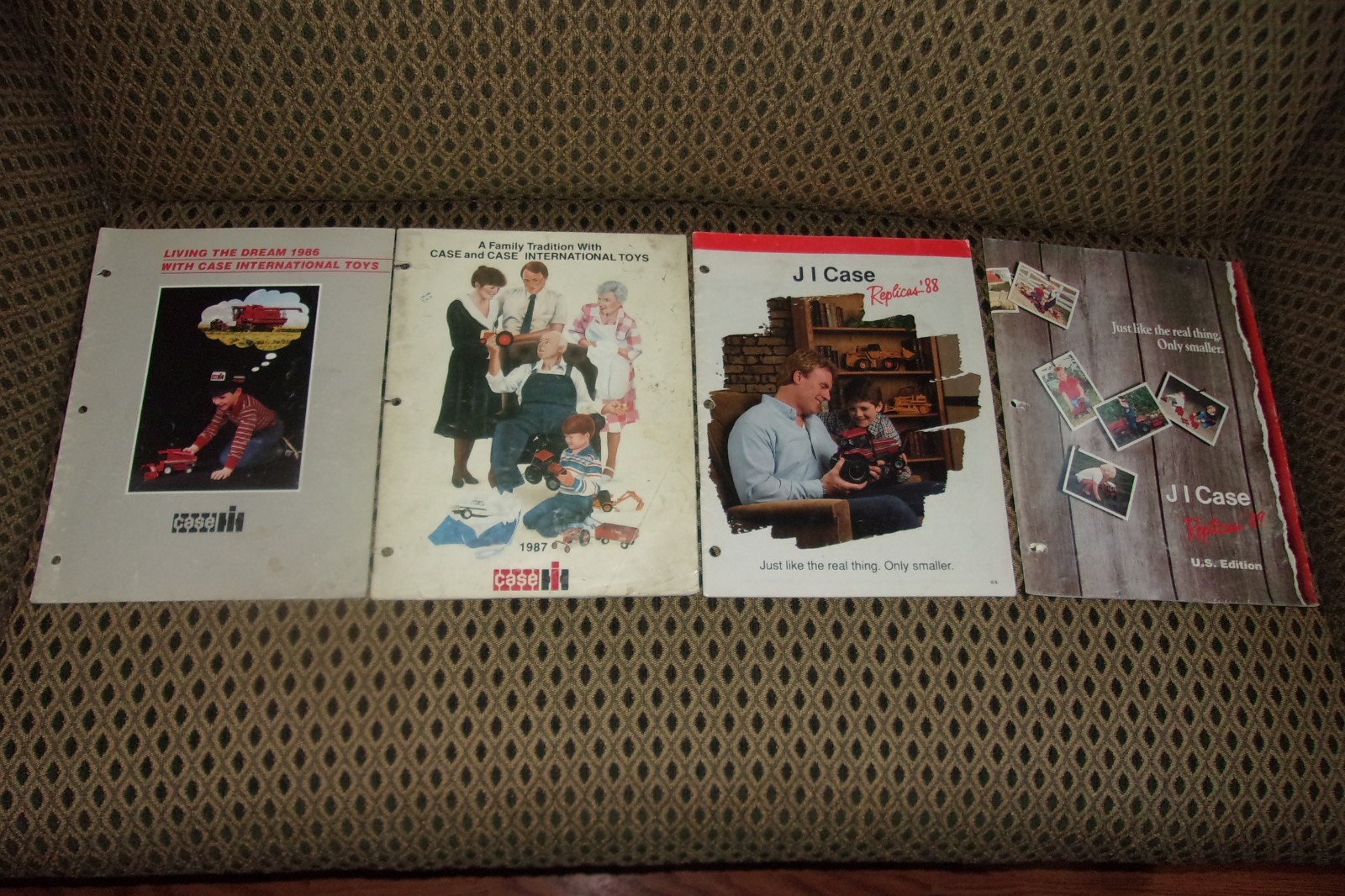 4 Original 1986, 87, 88 & 89 Ertl Company CASE/IH O.E.M. Dealers Toy Catalogs