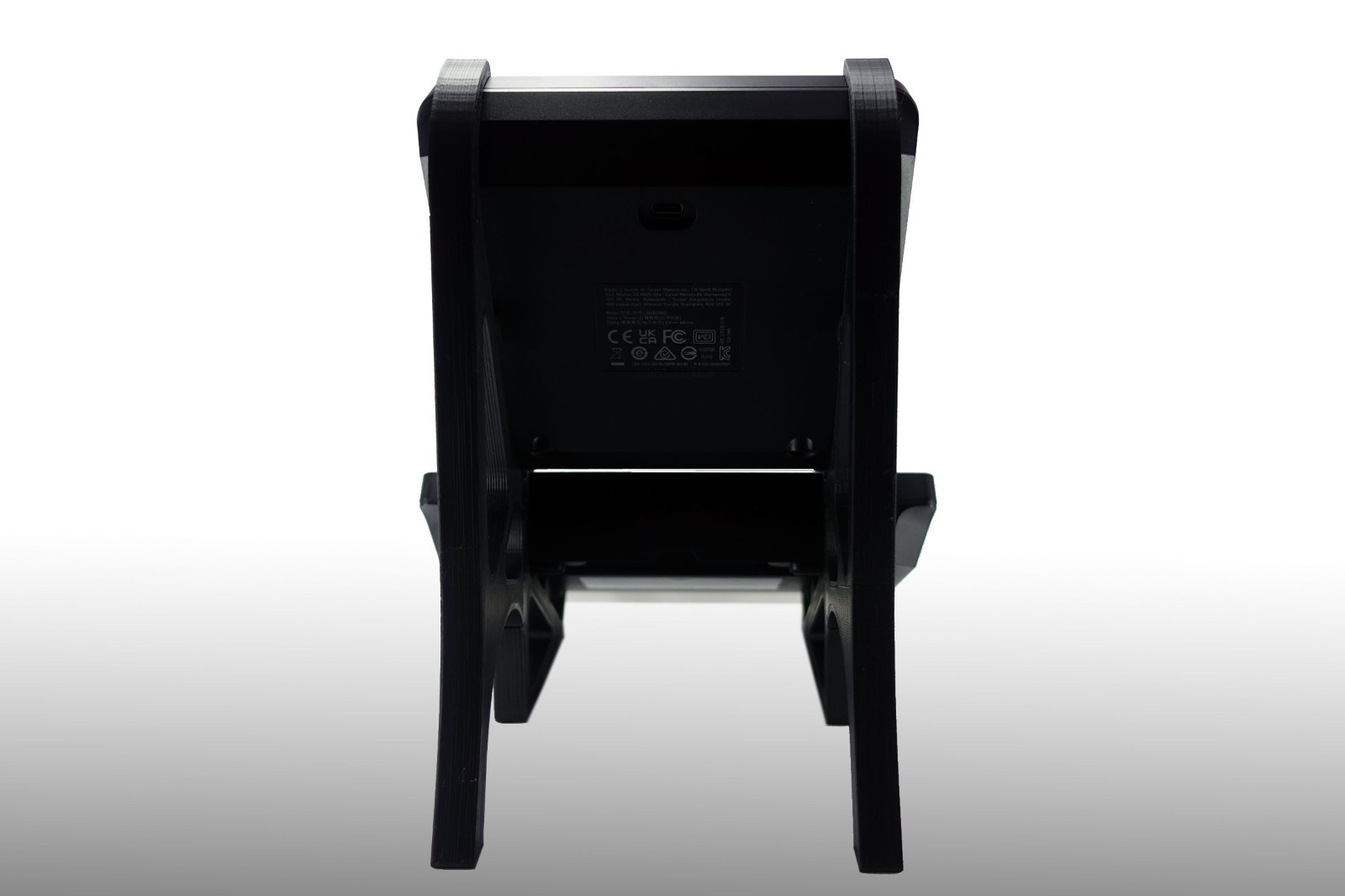 Stand for “Elgato STREAMDECK Plus and XL 32keys” units placed vertically