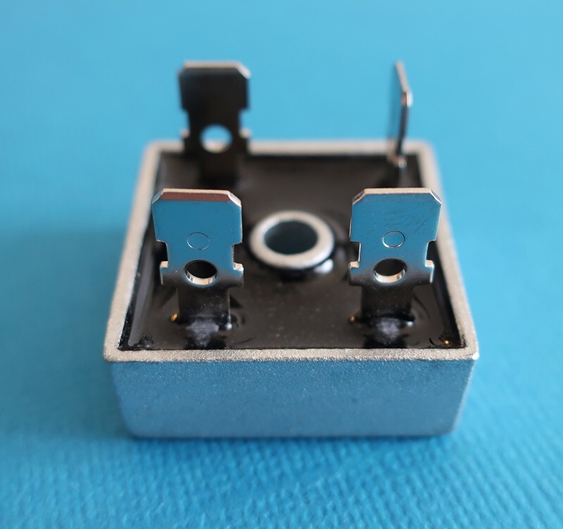 BRIDGE RECTIFIER FOR TENNANT EX-SC-412, EX-SC-716, EX-SC-1020 CARPET EXTRACTORS