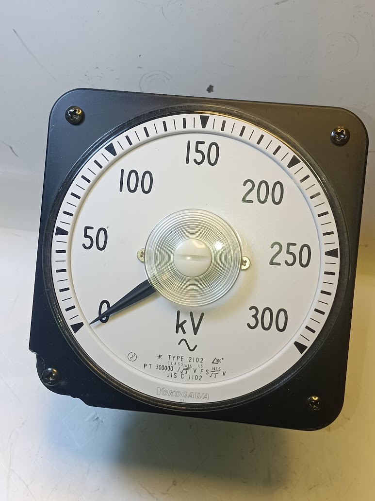 Yokogawa Type: 2102 0-300kV AC Voltmeter YAS 1995 AC 2600v NEW Marine Spare