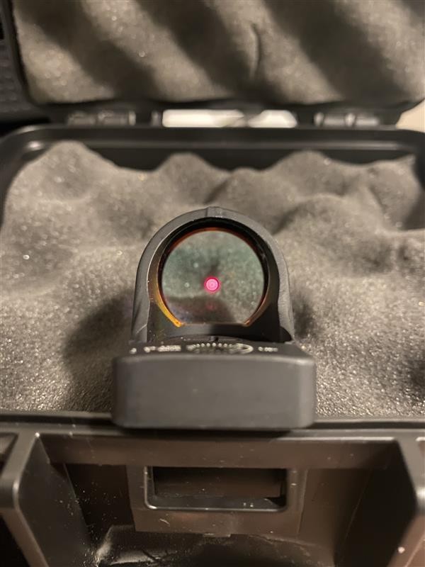Trijicon SRO2-C-2500002 Adjustable LED Reflex Sight 2.5 MOA Red Dot - Black