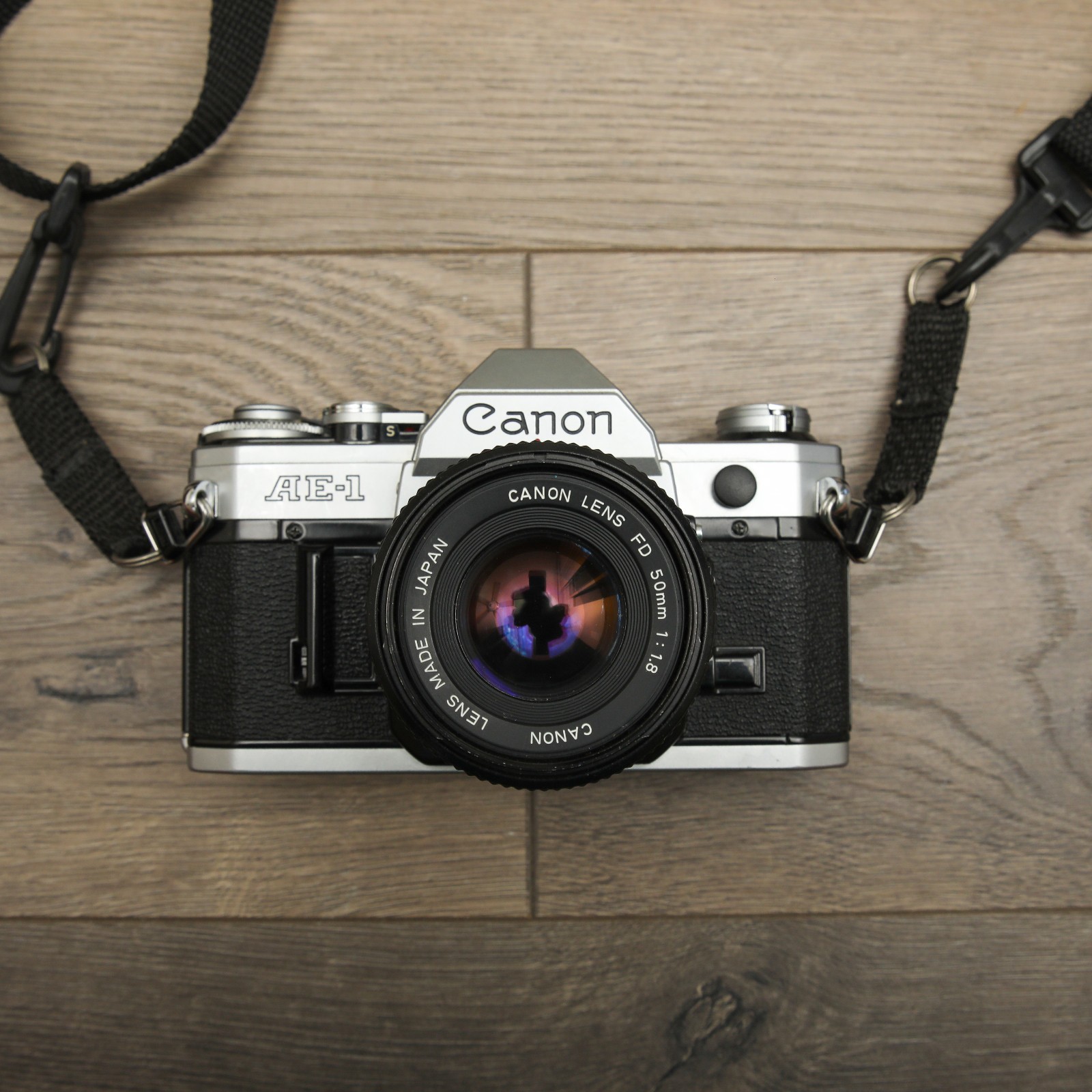 Canon AE-1 35mm SLR Film Camera & FD 50mm F1.8 Prime Lens Working & Tested
