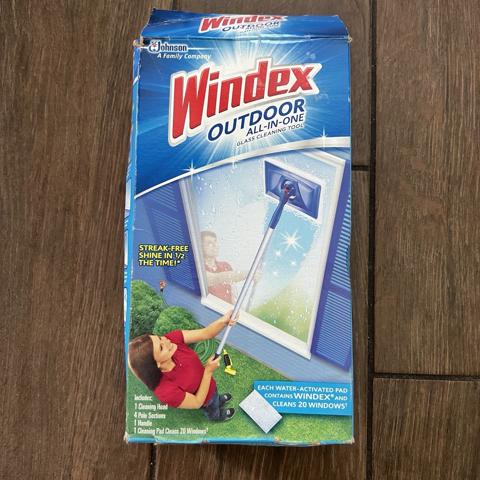 Windex Outdoor All-In-One Glass and Window Cleaning Tool Starter Kit Open Box