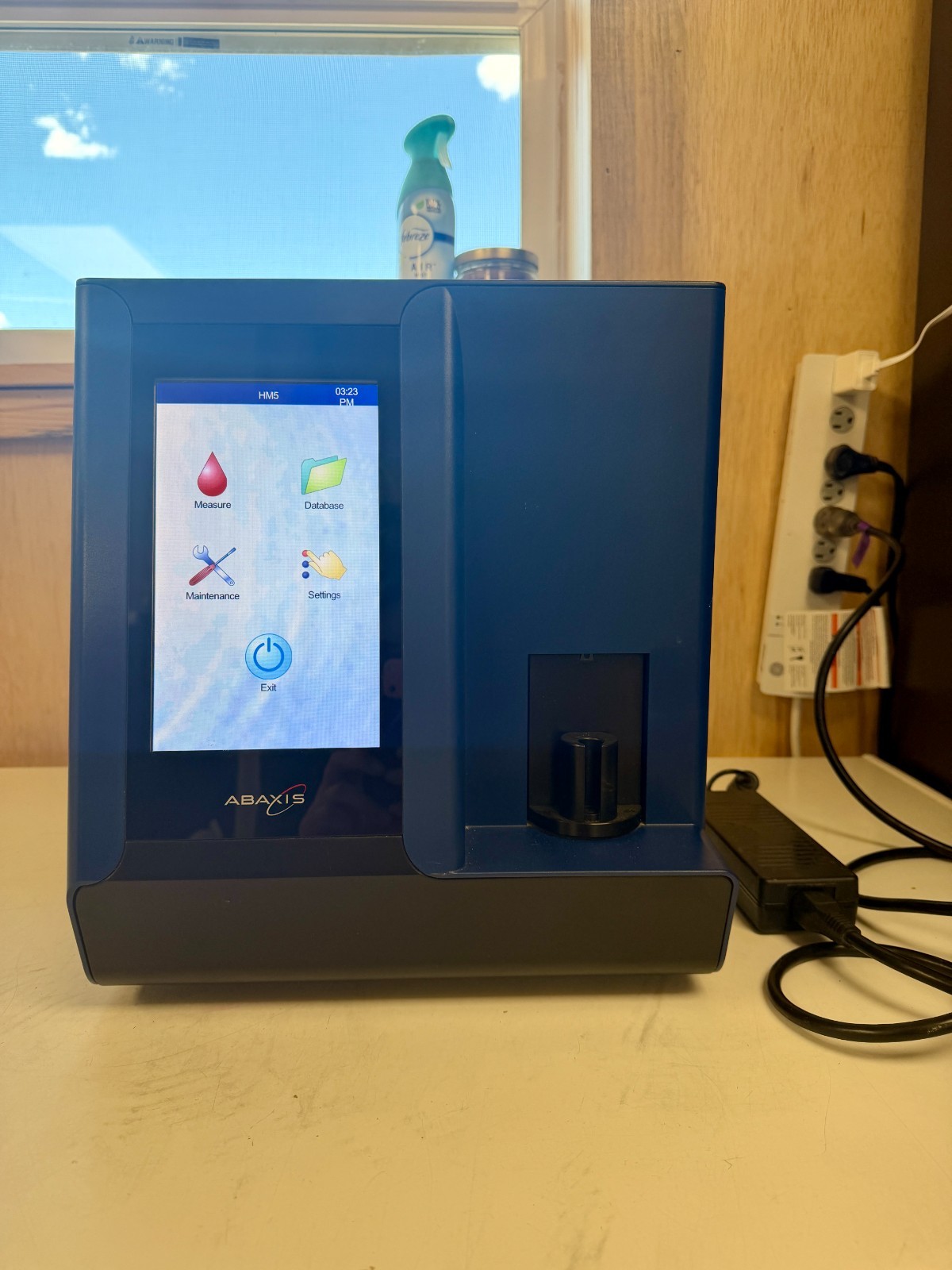 Abaxis VetScan HM5 CBC Hematology Analyzer Blood Cell Counter System