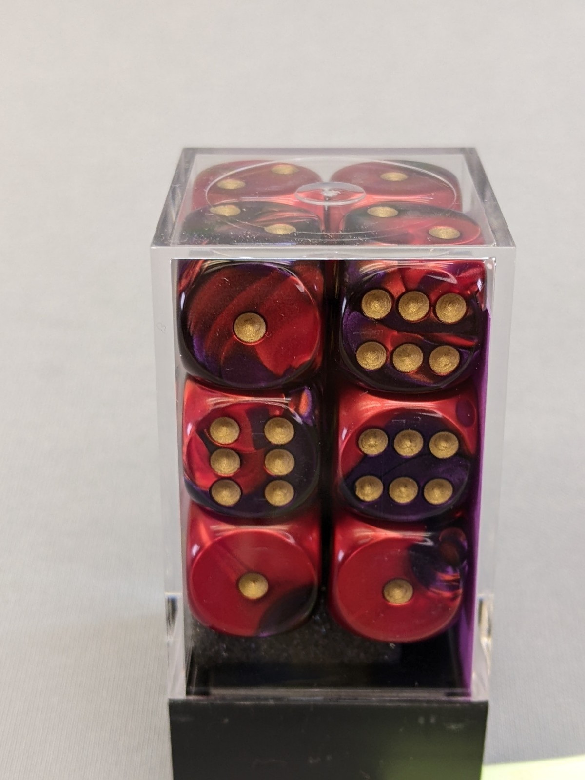 Chessex Gemini™ Purple-Red with Gold Pips 16 mm Dice Block (12 dice) CHX26626