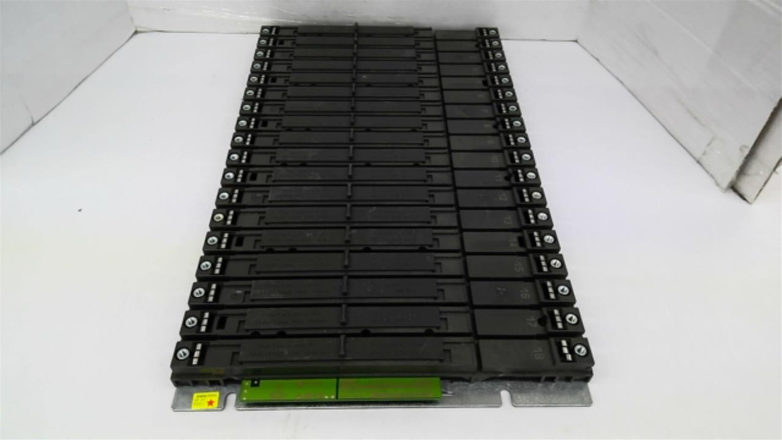 Siemens 6ES7400-1TA01-0AA0 Simatic S7 Subrack