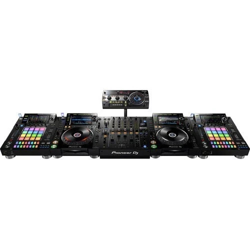 Pioneer DJ DJS-1000 - 16 track dynamic Standalone DJ Sampler (Black)