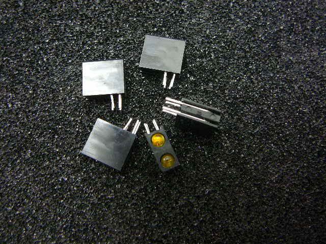 KINGBRIGHT 3mm Bi-Level Yellow/Yellow LED Indicator 4-Pin/BLACK Housing  Qty.5
