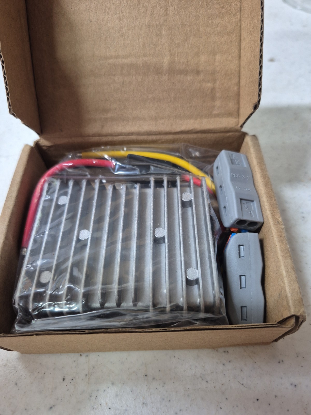 Voltage Reducer 36/60-12V  (20 amp) (Golf Cart) Free Shipping.....