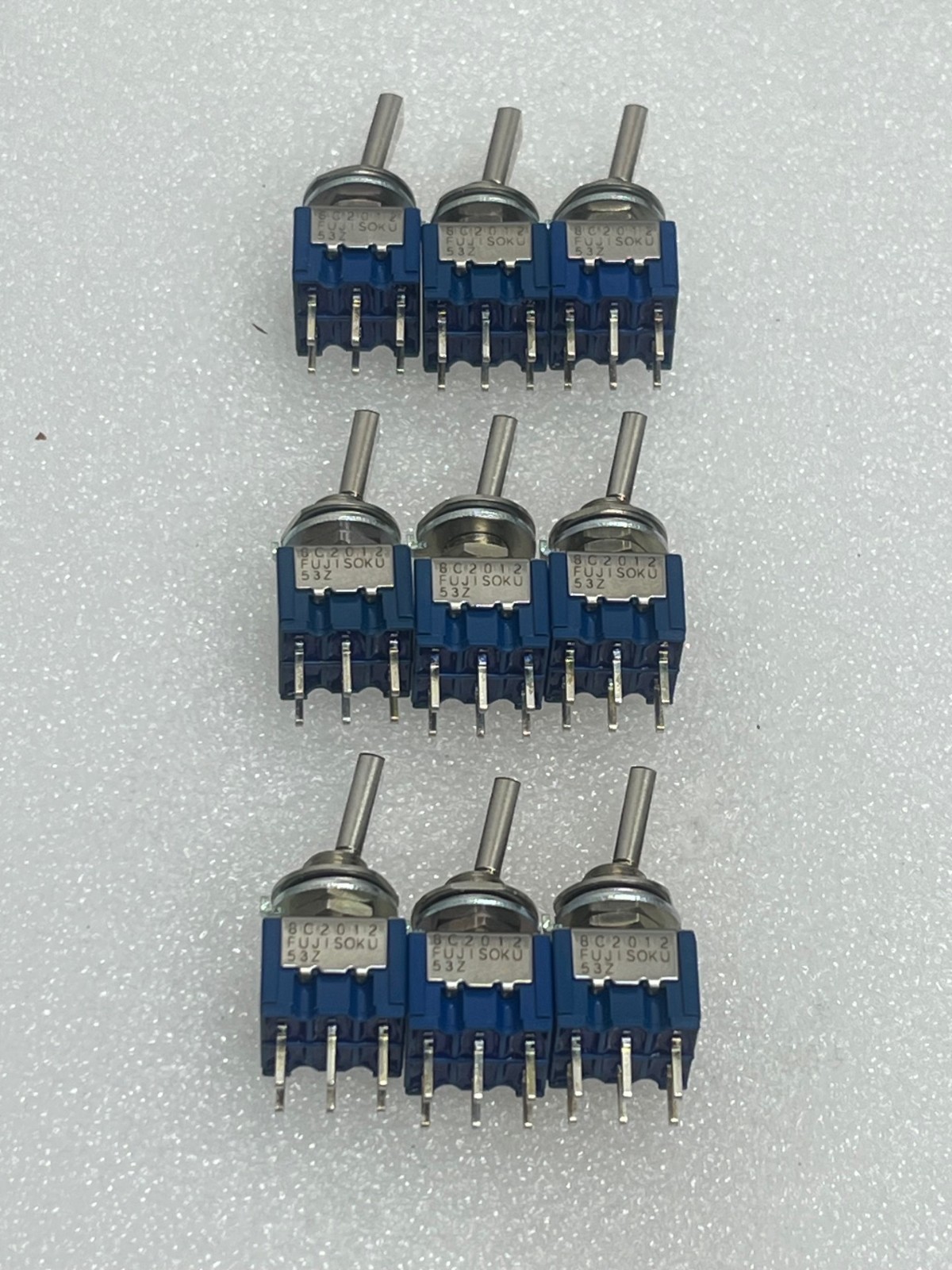 Nidec Corp 8C2012-Z Toggle Switch, 6amps, 125v, lot of 9pcs - NEW!