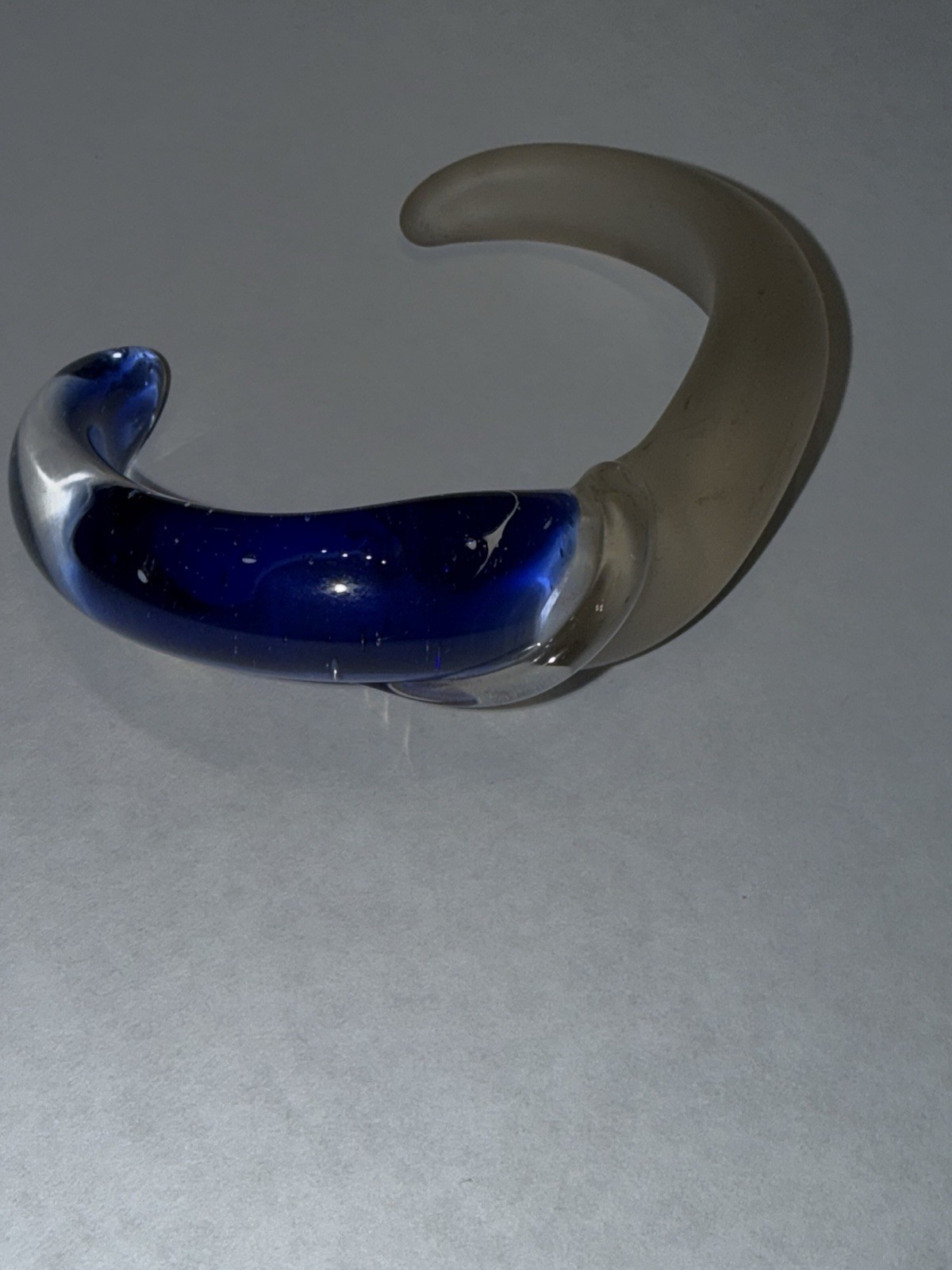Murano Style Art Glass Cuff Bracelet Blue and Frosted Glass Swirl