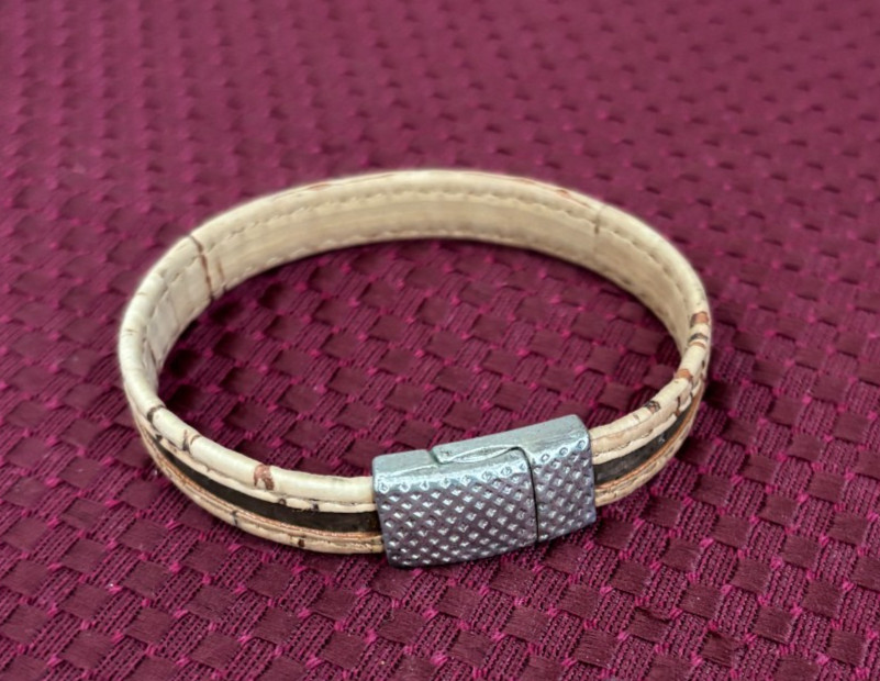 Cork Bracelet with Metal Clasp Adjustable Natural Lightweight Unisex Jewelry
