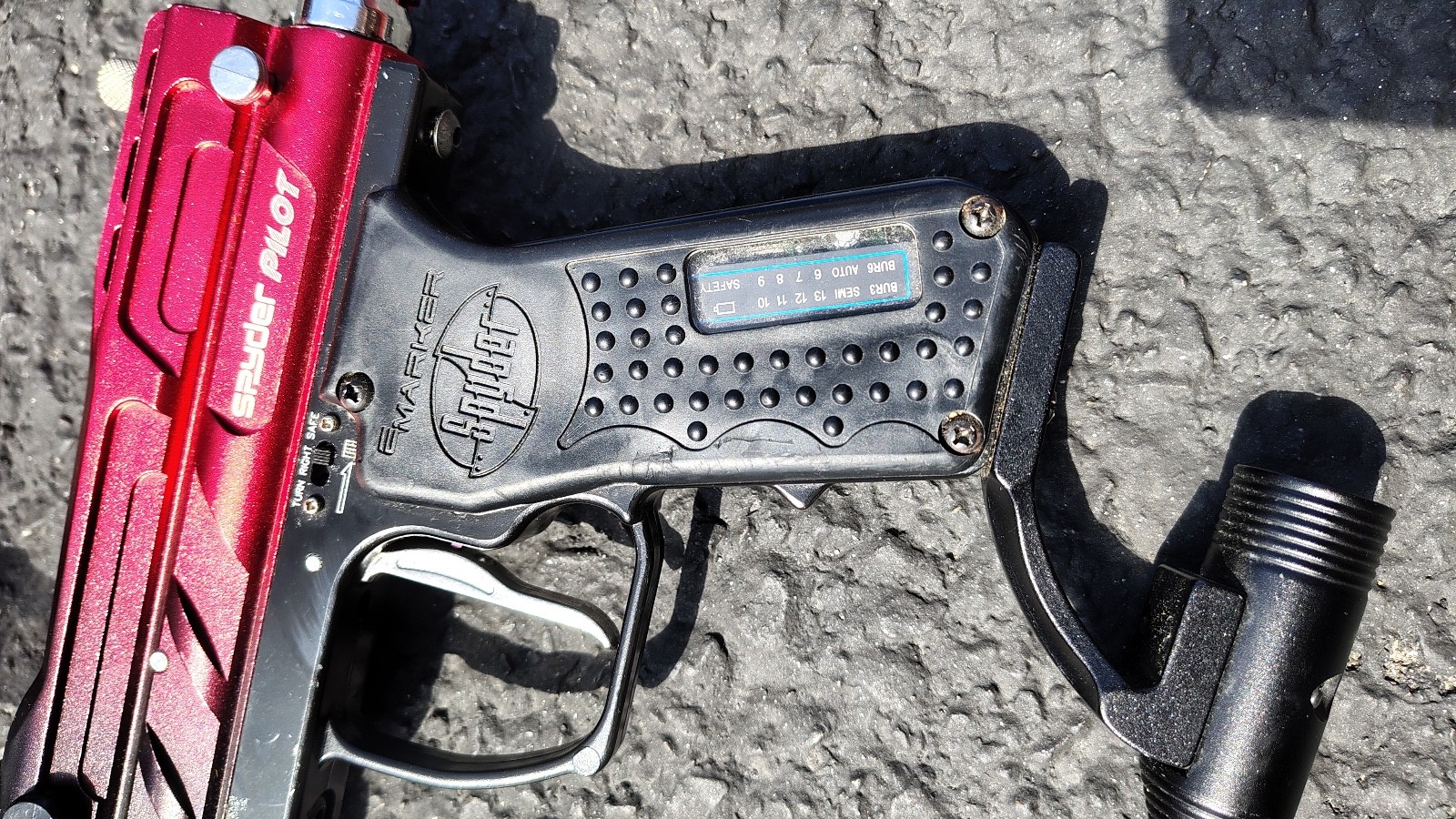 Spyder Pilot ACS Paintball Marker Gun Black/Red Electronic UNTESTED