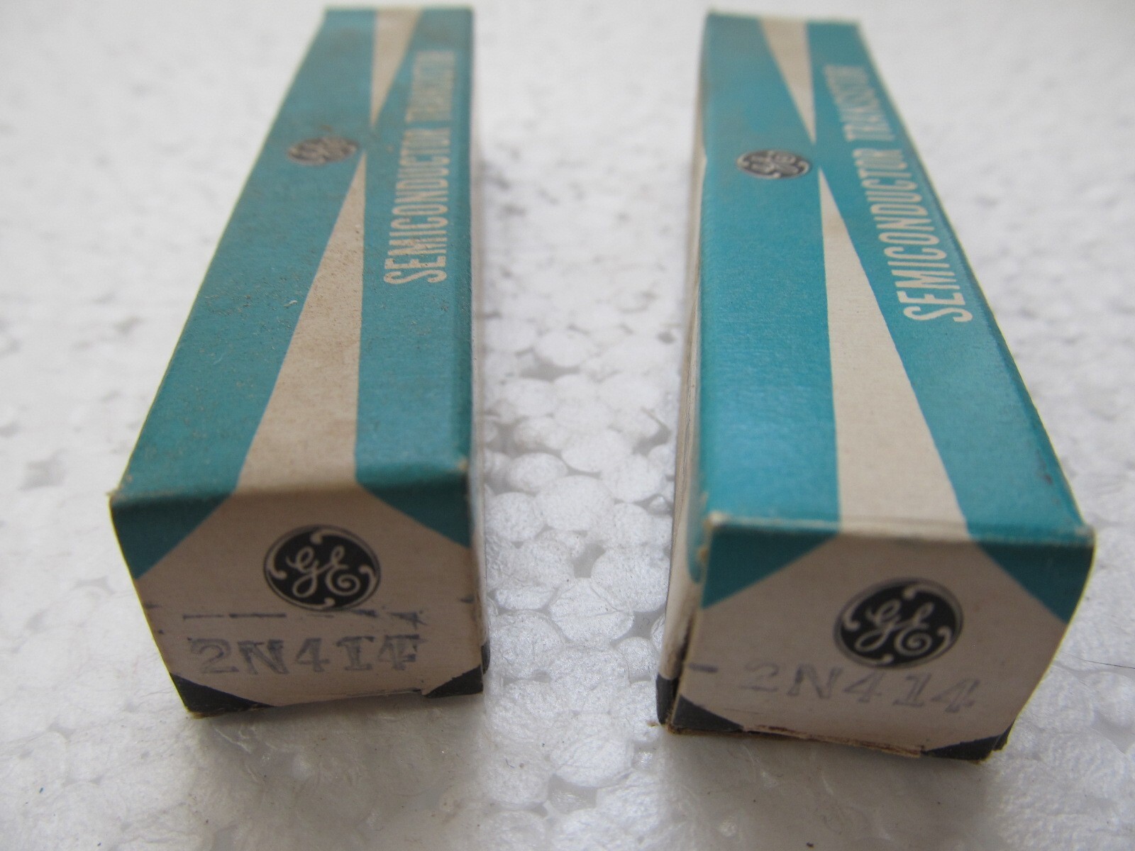 Qty 2:  GE 2N414 Transistors Germanium PNP Vintage New old Stock