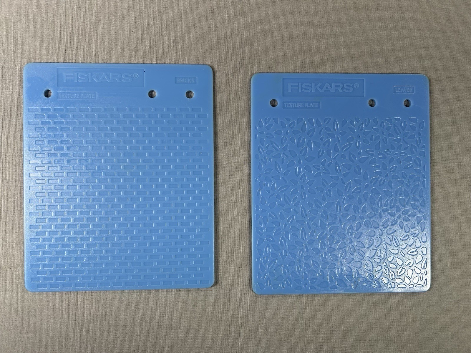 Fiskars Texture Plates set of 2 - 7” x 5 3/4”