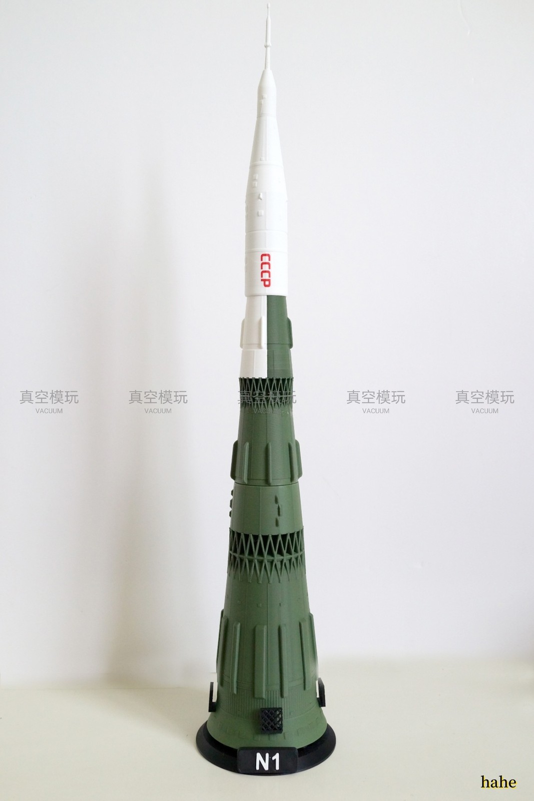 1/400 CCCP Lunar Launch Program N1 Heavy Carrier Rocket Finished Static Model
