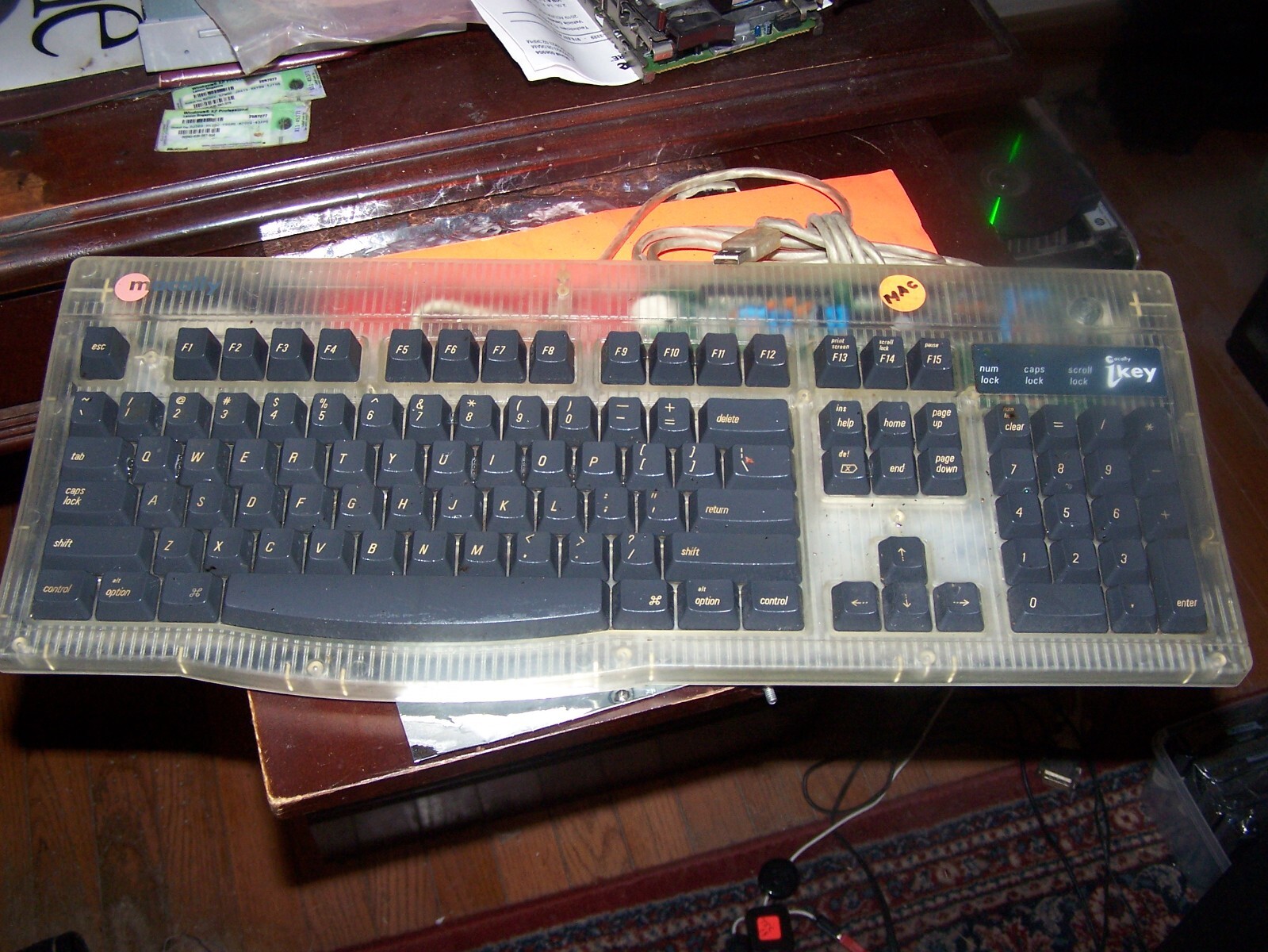 Macally ikey model ikbd USB  Translucent Keyboard for Macintosh