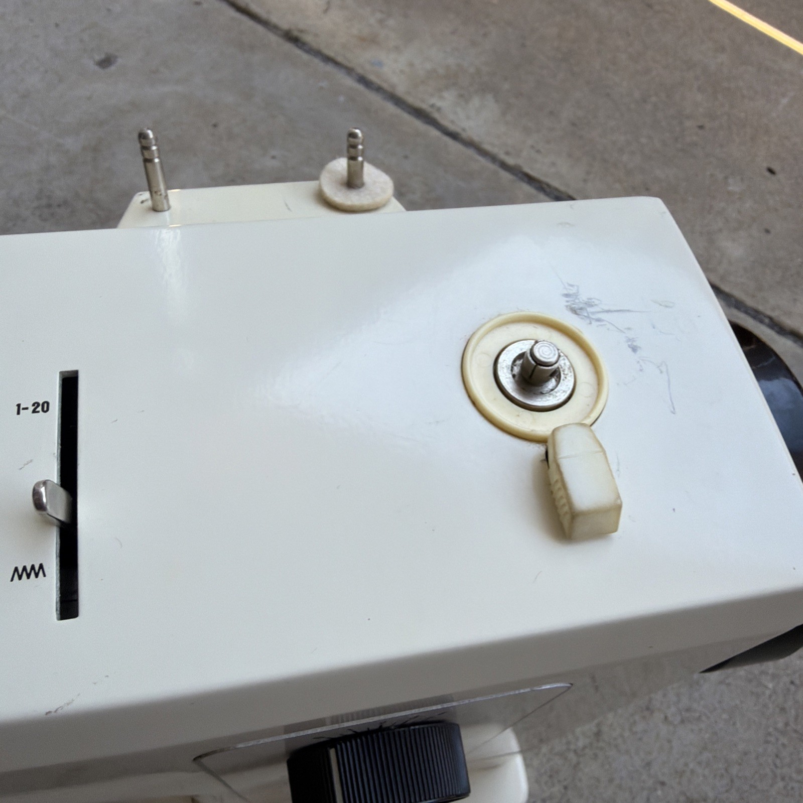 Bernina 830 Record Sewing Machine Only - Powers On, Missing Pieces - Sold As Is