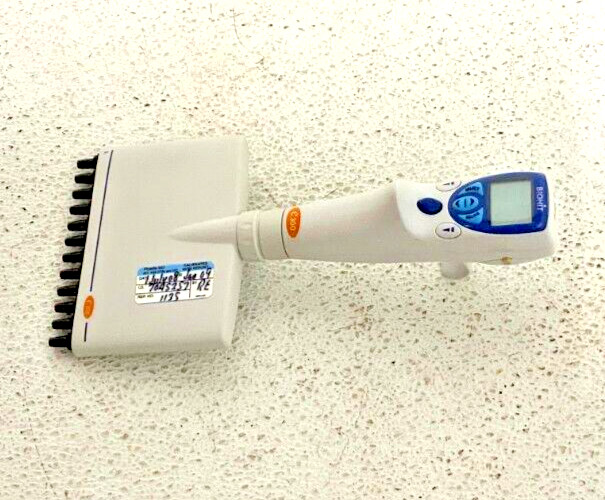 BioHit E300 Automatic Electronic Pipettor Adjustable 10-300 uL Lab 12-Channel