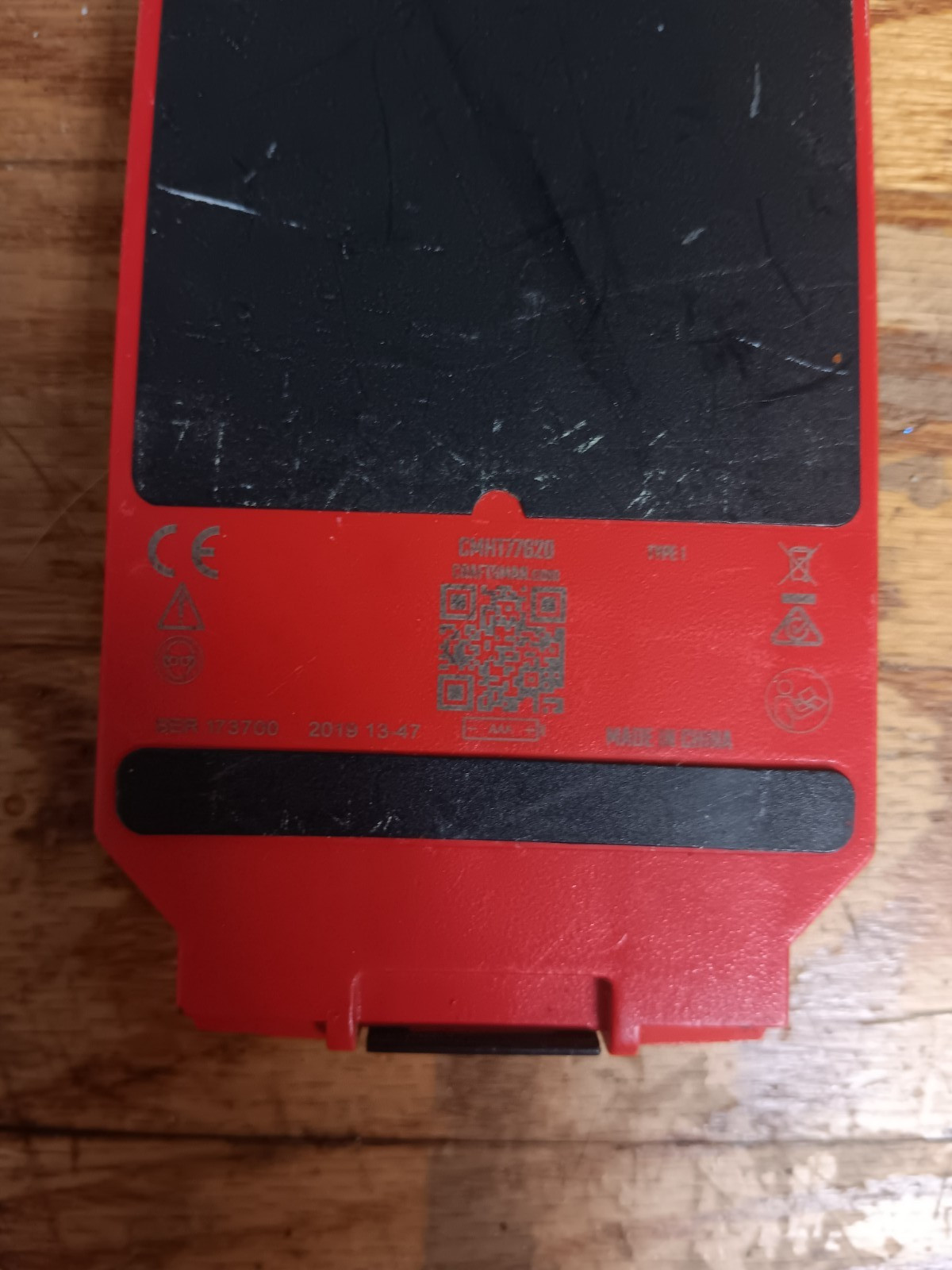CRAFTSMAN Stud Finder, 3/4-Inch Depth, AC Detection (CMHT77620)