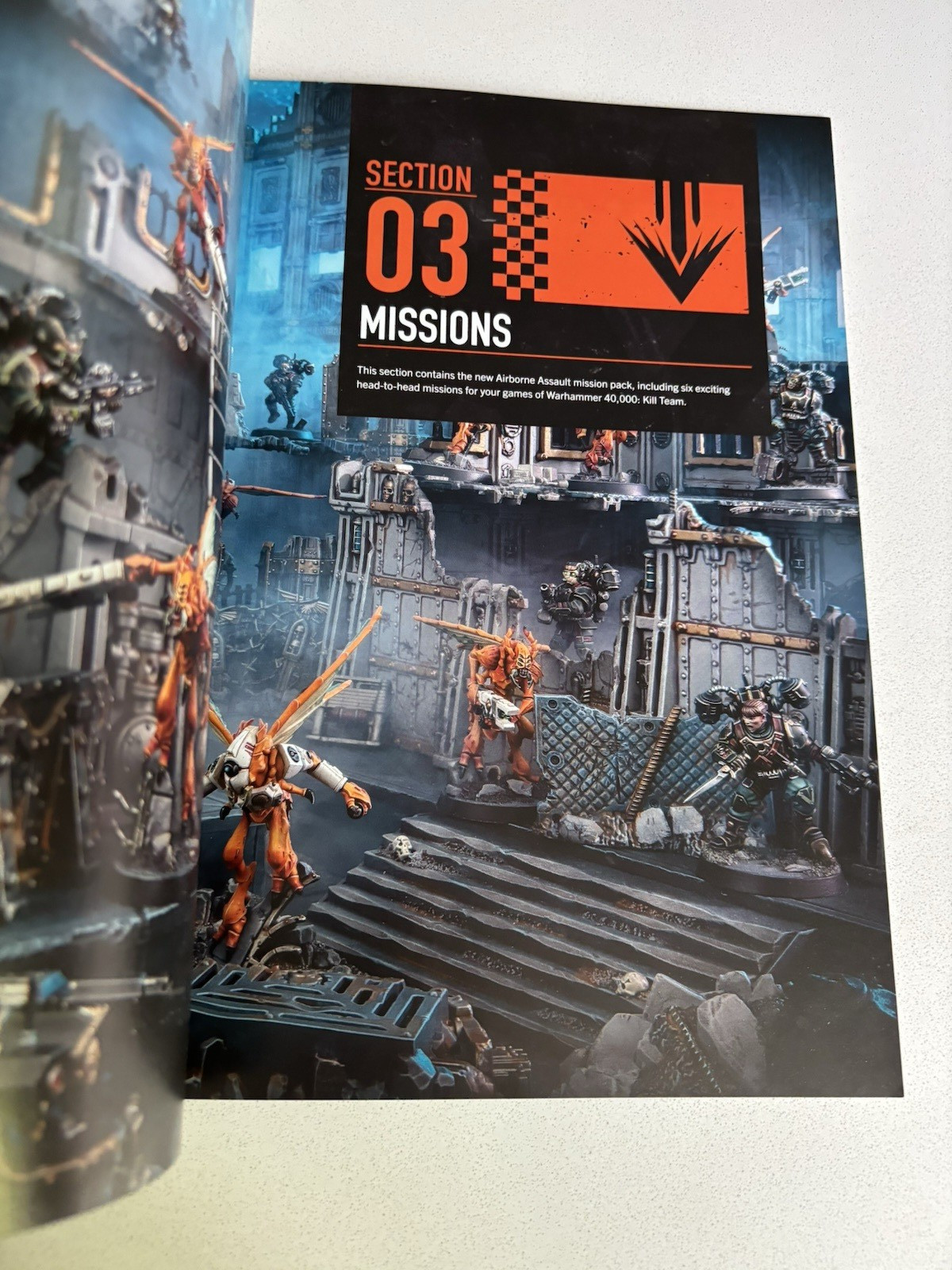 Warhammer 40k Kill Team: Hivestorm Dossier Book