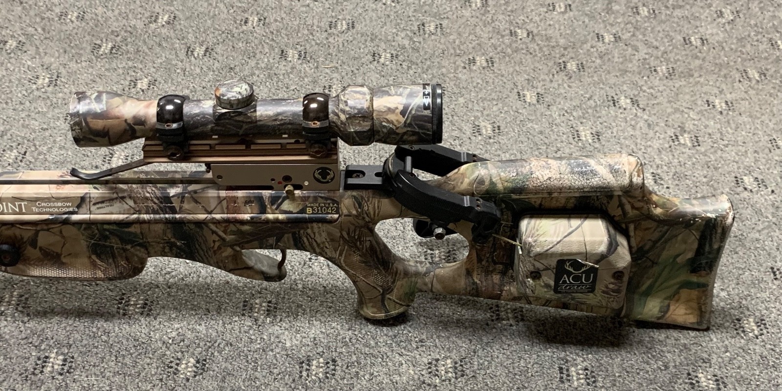 Tenpoint Phantom CLS Crossbow w/ Acu-Draw Cocking Device Scope & Quiver - Nice!