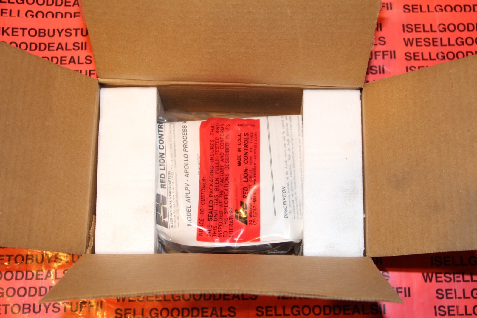 Red Lion APLPV401 Panel Meter New