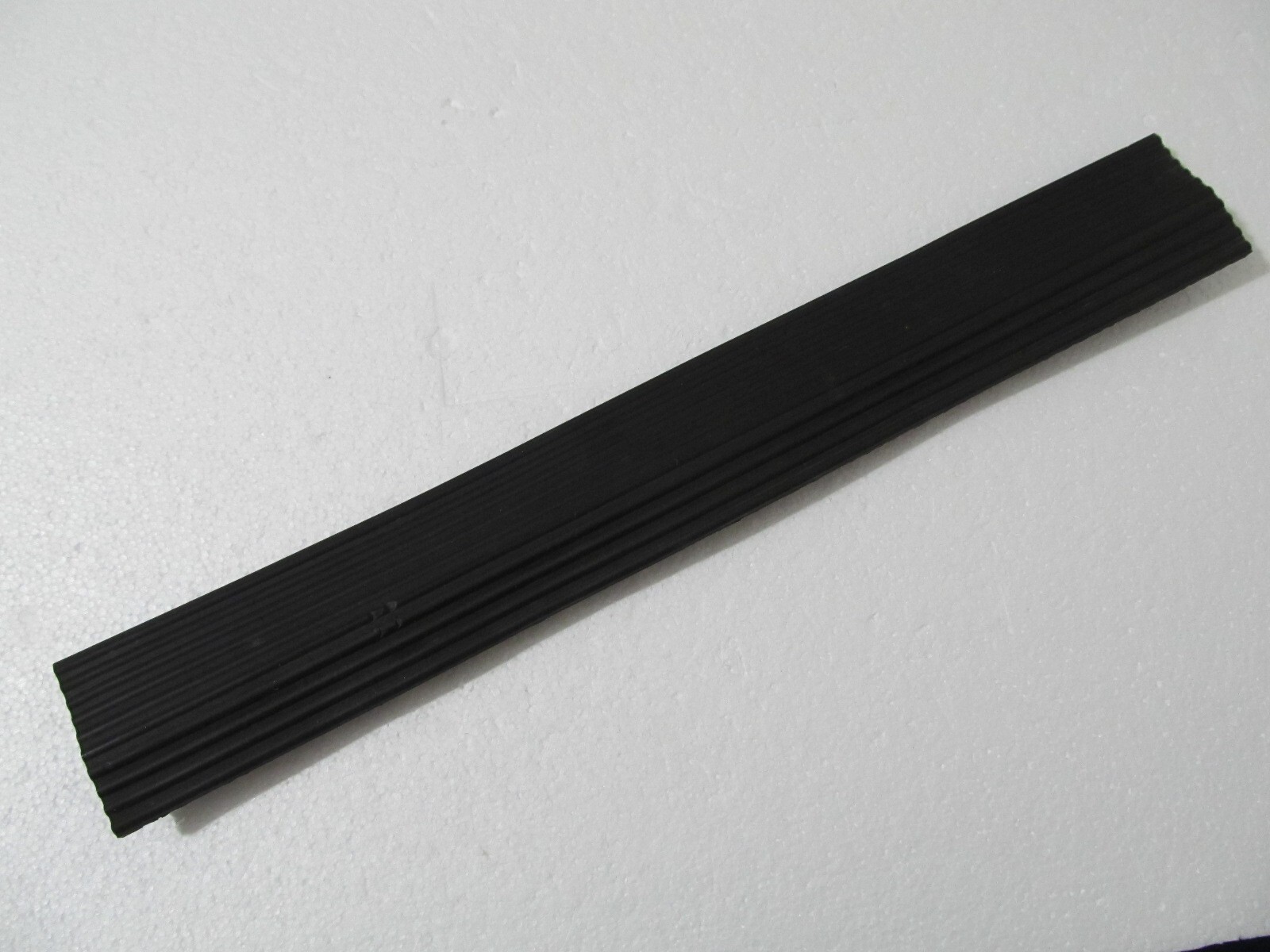 Otari MTR-10 Tape Deck Reel Machine - UPPER TOP RUBBER BUMPER REST TRIM PART