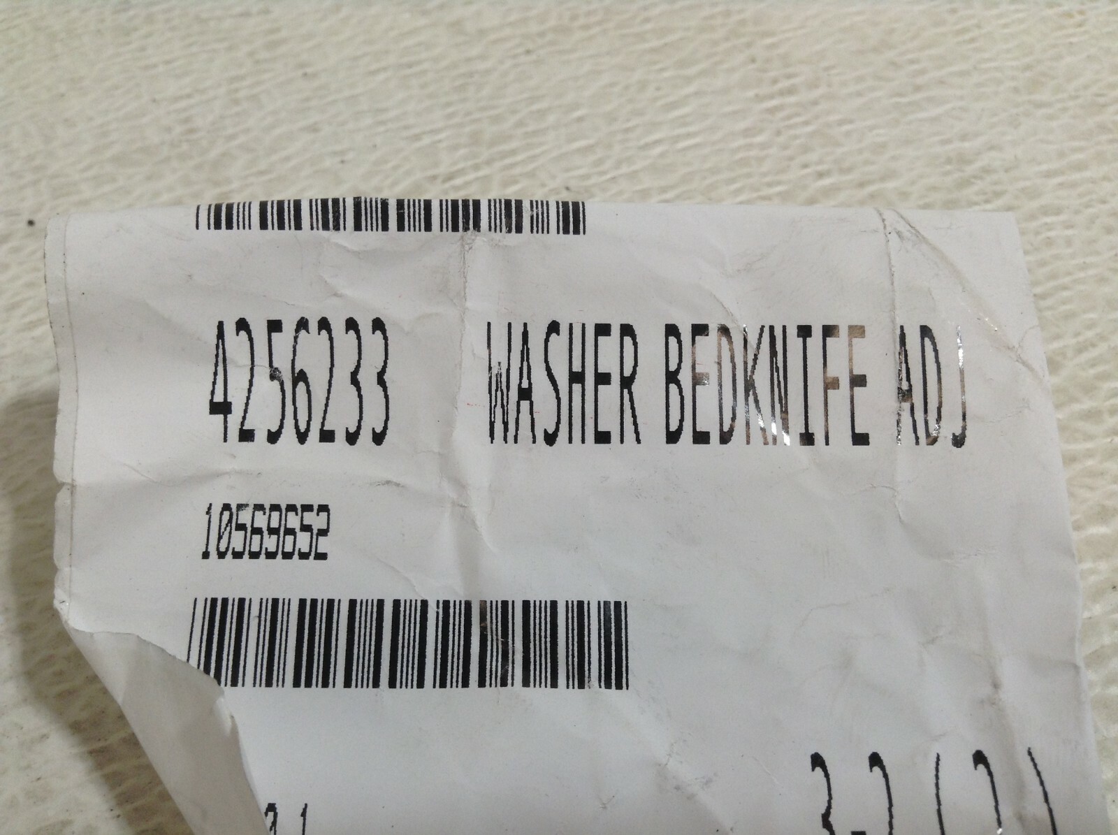 TE 4256233 Bedknife Washer Adjustable New (TSC)