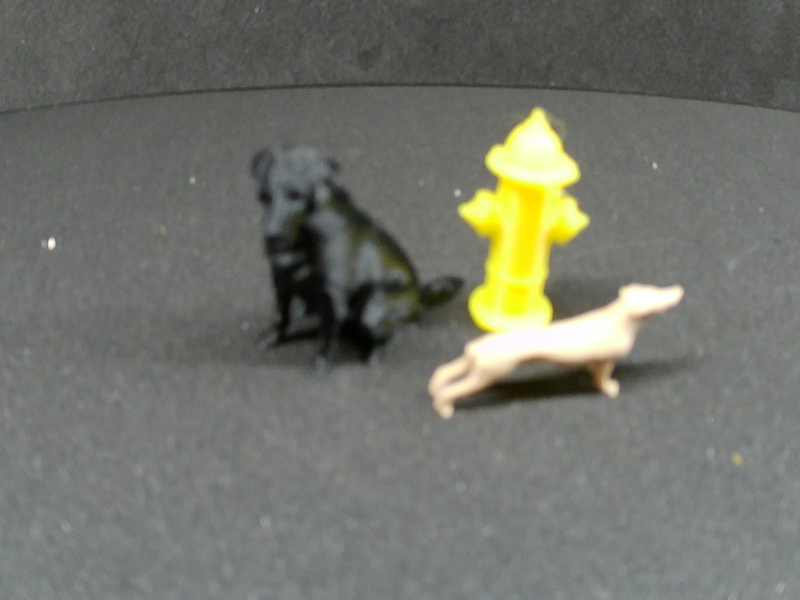 1:48 0 Scale "The Local Legends" Dog & Hydrant Set - Caesar & Sluggo Cindershops