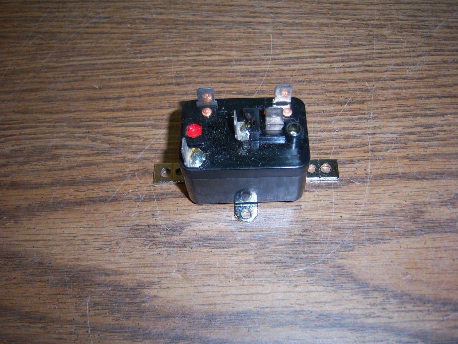 NEW SUPCO 90293 RELAY 8400 SERIES SPDT 8FLA 24V 90293