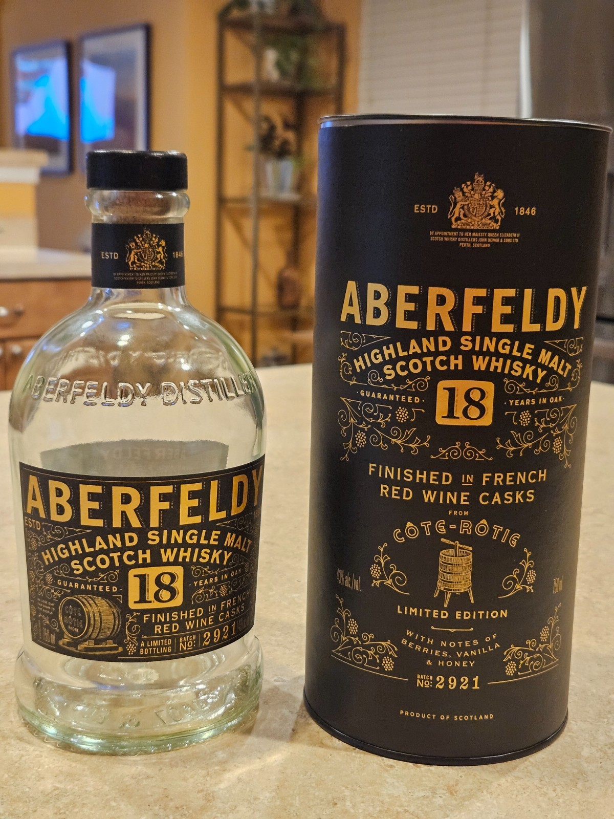 SUPER NICE!! ABERFELDY 18 SCOTCH WHISKY EMPTY 750ml BOTTLE W/CANISTER FREE SHIP!